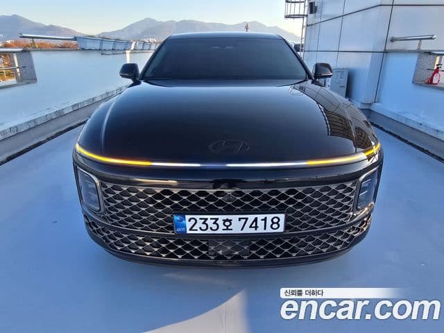 Hyundai Grandeur Hybrid (GN7) 3