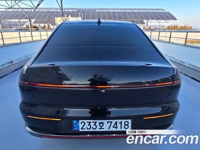 Hyundai Grandeur Hybrid (GN7) 4
