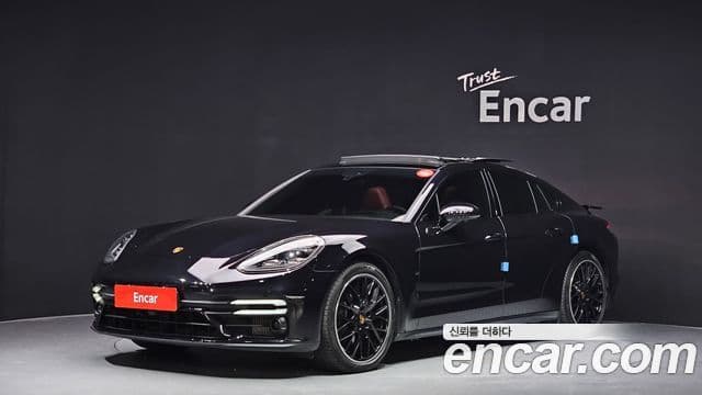 Porsche Panamera (971) 1