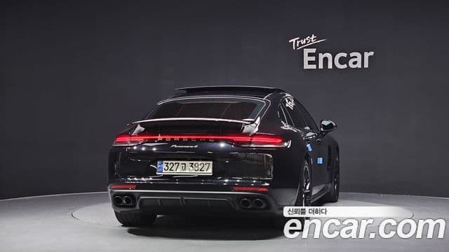 Porsche Panamera (971) 4