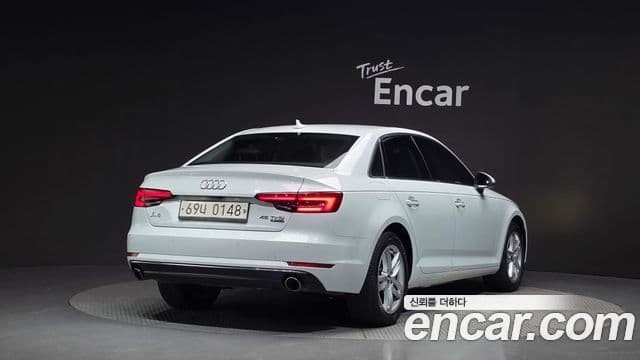 Audi A4 (B9) 2