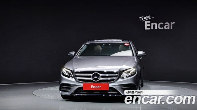 Mercedes-Benz E-Class W213 2