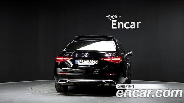 Mercedes-Benz C-Class W206 4