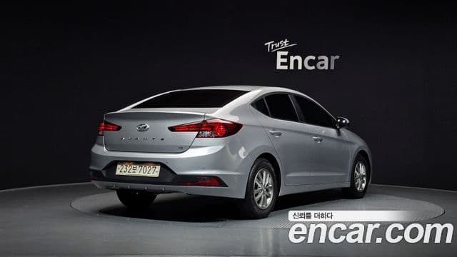 Hyundai The New Avante AD 2