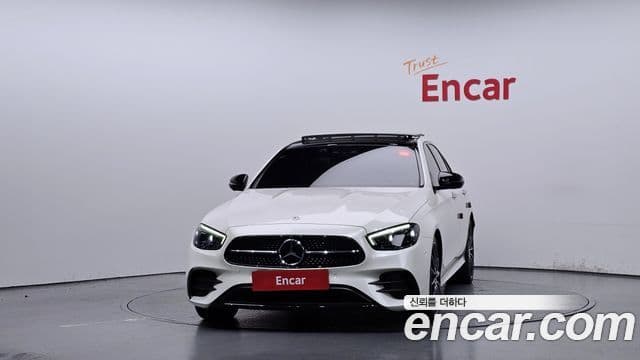 Mercedes-Benz E-Class W213 3