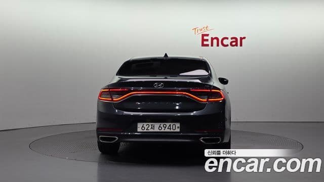 Hyundai Grandeur IG 4