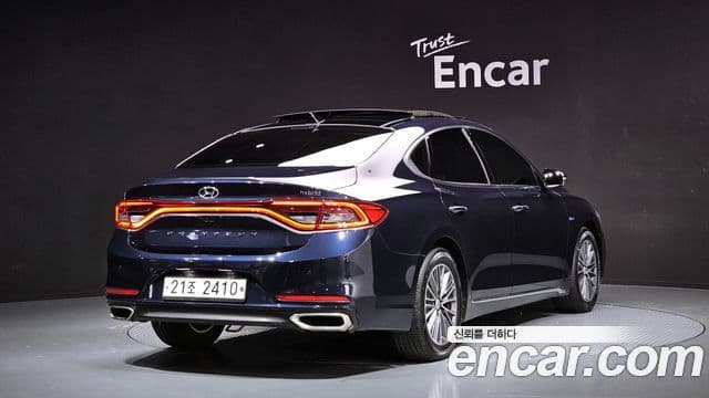 Hyundai Grandeur IG Hybrid 2