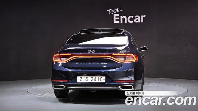Hyundai Grandeur IG Hybrid 4