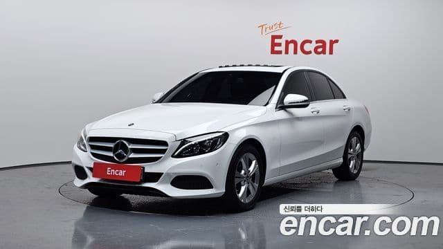 Mercedes-Benz C-Class W205 1