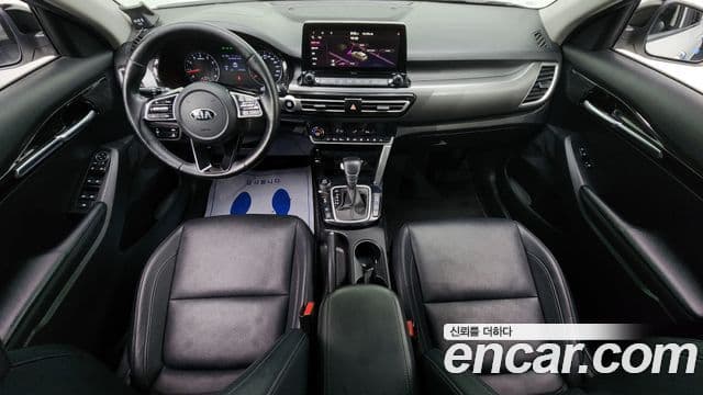 Kia Seltos 4
