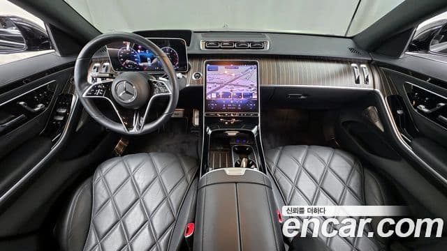 Mercedes-Benz S-Class W223 4