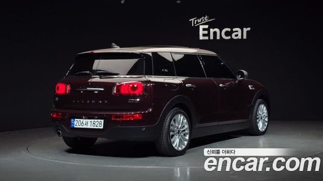 MINI Cooper Clubman 2