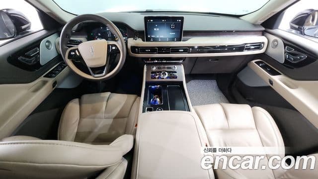 Lincoln Aviator 2nd Gen 4