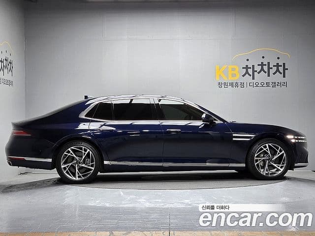 Genesis G90 (RS4) 4
