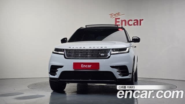 Land Rover Range Rover Velar 2
