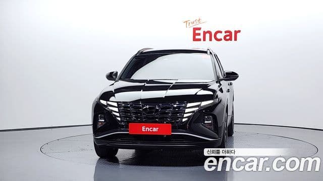 Hyundai Tucson (NX4) 2