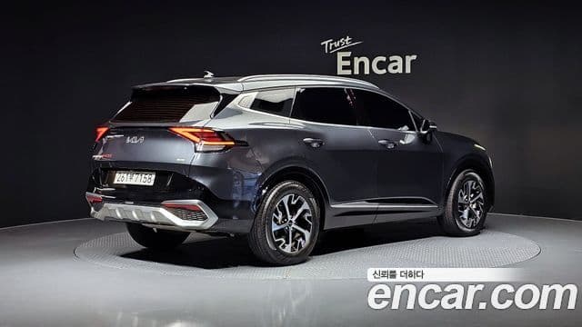 Kia Sportage 5th Gen Hybrid 2