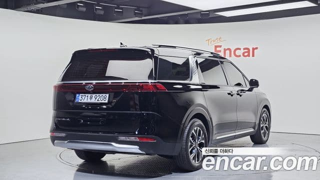Kia Carnival 4th Gen 2