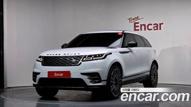 Land Rover Range Rover Velar 1