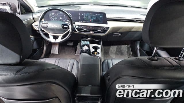 Kia K8 4