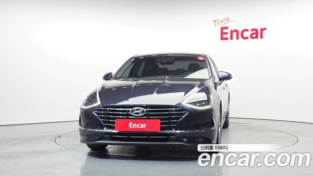Hyundai Sonata (DN8) 2