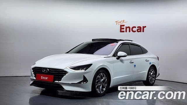 Hyundai Sonata (DN8) 1