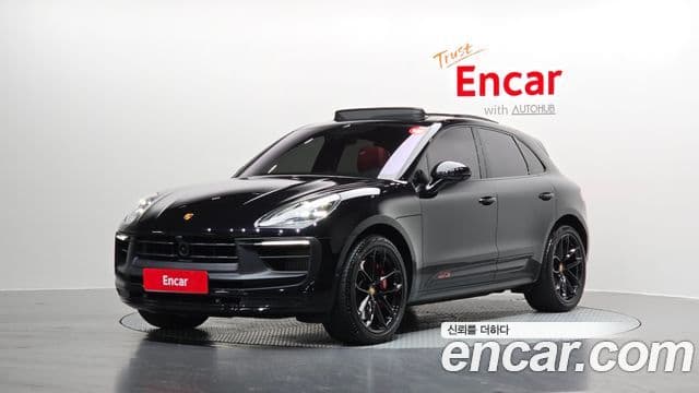 Porsche Macan 1