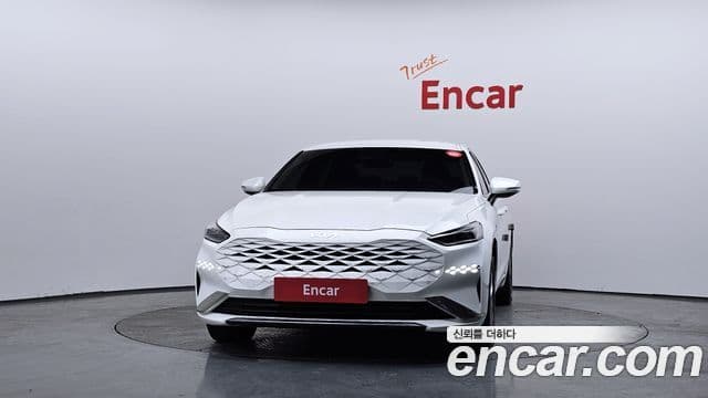 Kia K8 2