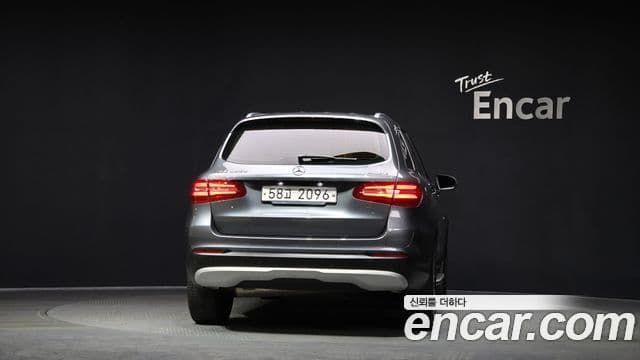 Mercedes-Benz GLC-Class X253 4