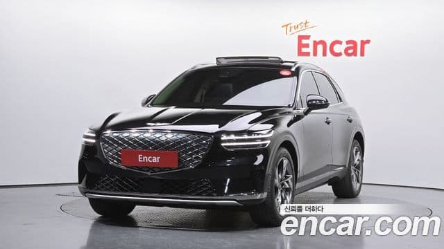 Genesis Electrified GV70 1