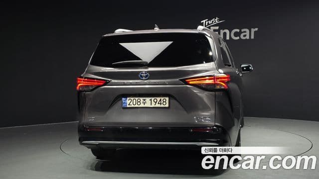 Toyota Sienna 4th Gen 4