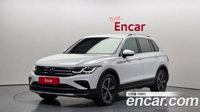 Volkswagen Tiguan 2nd Gen 1