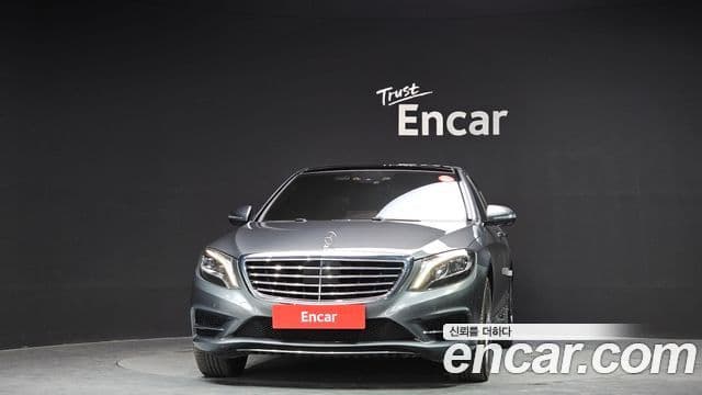 Mercedes-Benz S-Class W222 3
