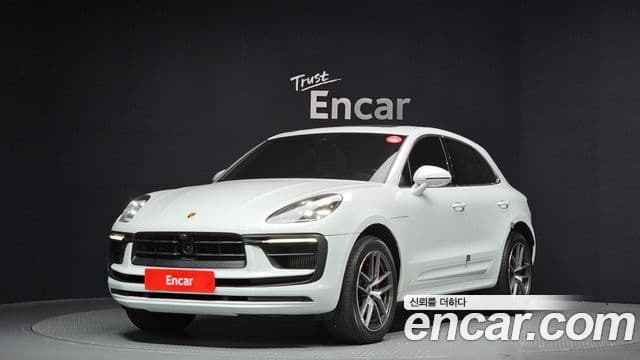 Porsche Macan 1
