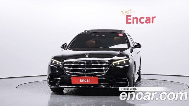 Mercedes-Benz S-Class W223 3