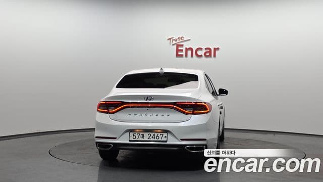 Hyundai Grandeur IG 3