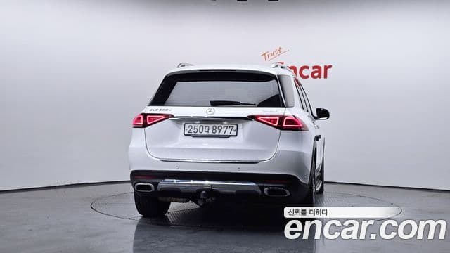 Mercedes-Benz GLE-Class W167 4