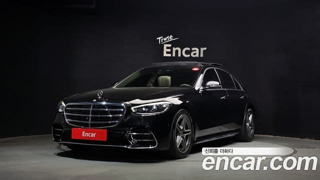 Mercedes-Benz S-Class W223 1