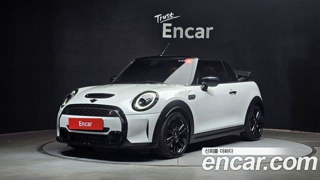 MINI Cooper S Convertible 1