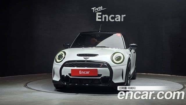 MINI Cooper S Convertible 3