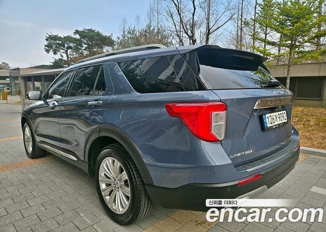 Ford Explorer 6th Gen 3
