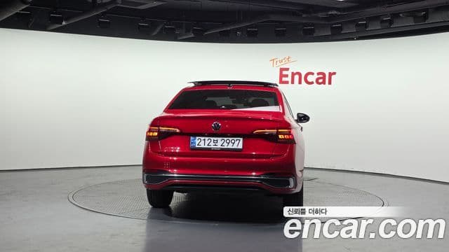 Volkswagen Jetta 7th Gen 4