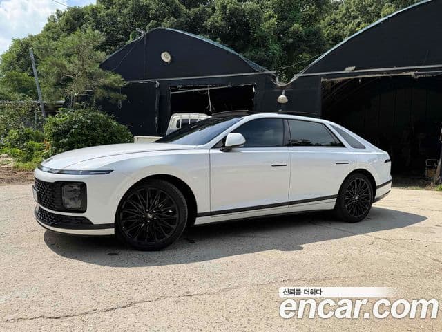Hyundai Grandeur Hybrid (GN7) 2