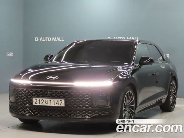 Hyundai Grandeur (GN7) 1