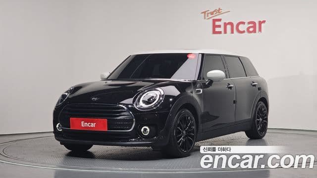 MINI Cooper Clubman 1