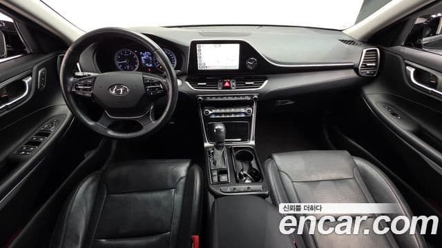 Hyundai Grandeur IG 4