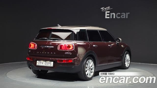 MINI Cooper D Clubman 2