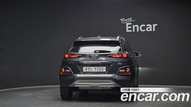Hyundai Kona 4