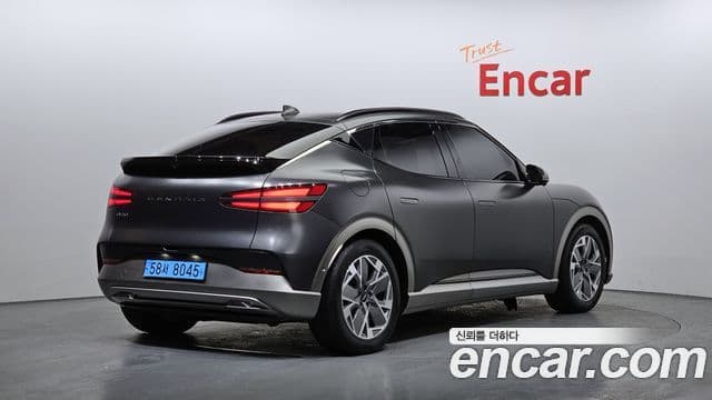 Genesis GV60 2