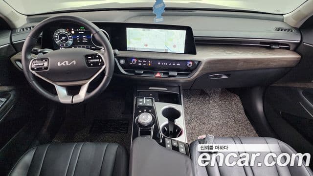 Kia K8 4